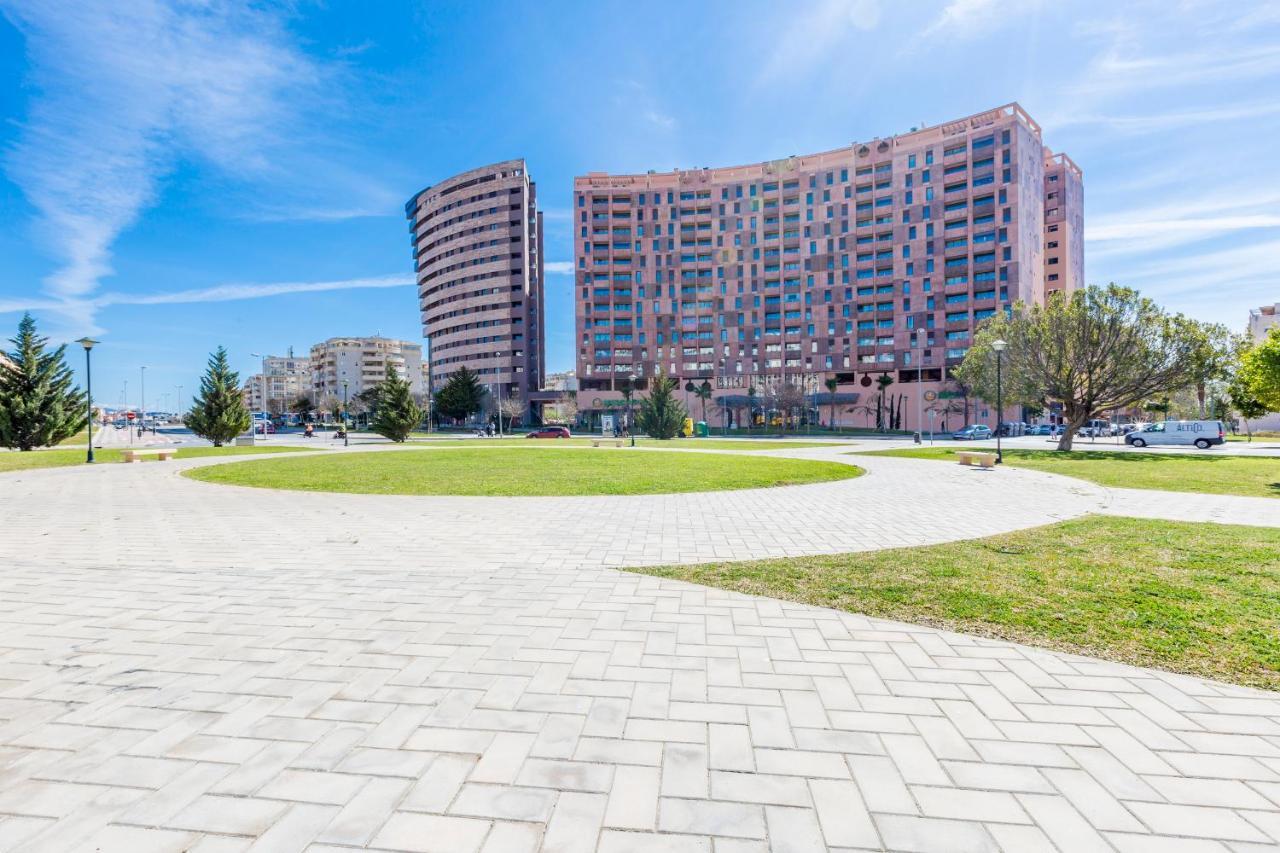 Iloftmalaga Skygarden Apartment ภายนอก รูปภาพ